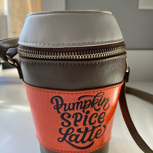 Mad  engine adorable pumpkin spice latte bag so adorable for the fall nwt - Picture 4 of 5